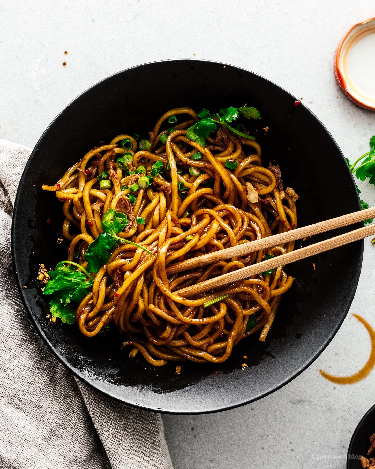 5 Minute Easy Weeknight Pantry Chili Noodles Recipe 