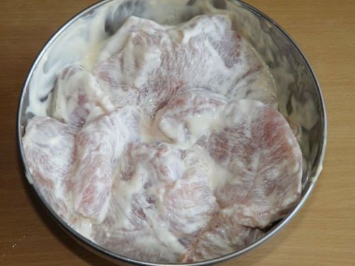 Маринование свинины в кефире