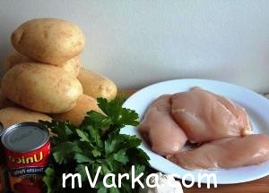 Картофельное рагу с курицей и чесноком в мультиварке