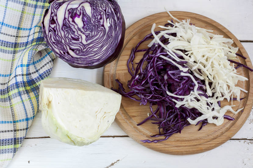 purple and white chopped cabbage